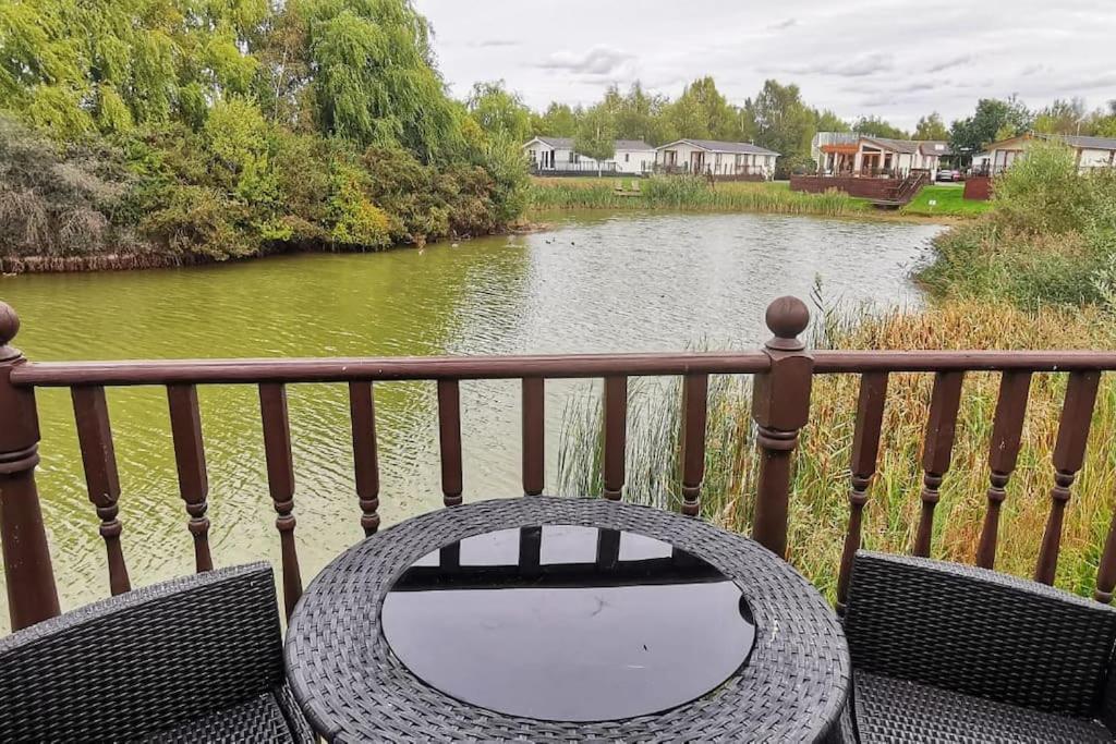 Lakeside View Wisbech Exterior foto