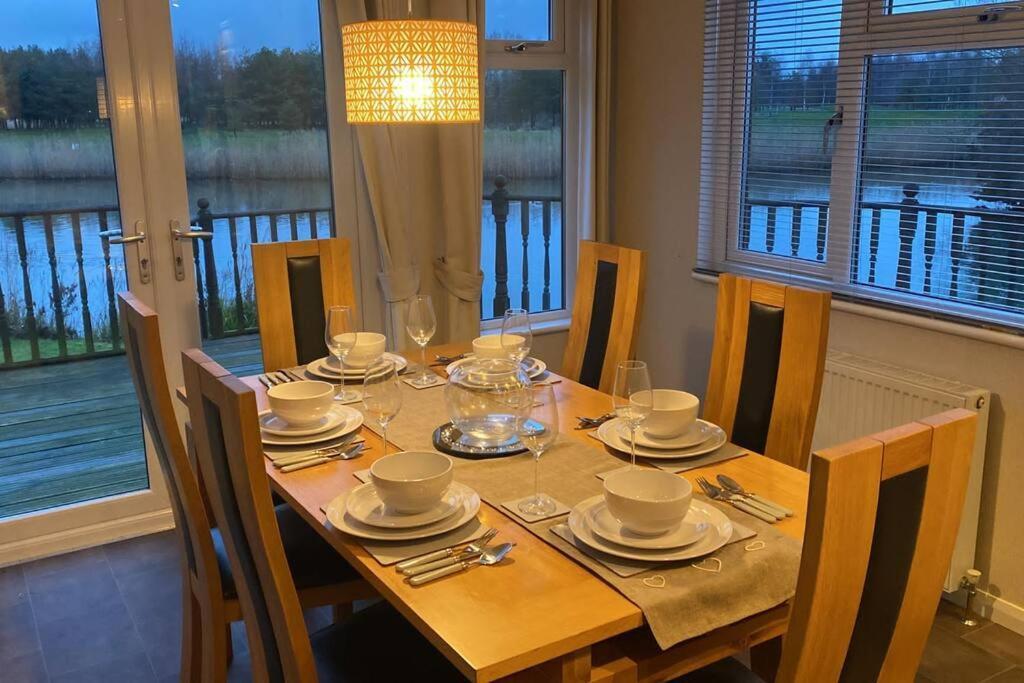 Lakeside View Wisbech Exterior foto